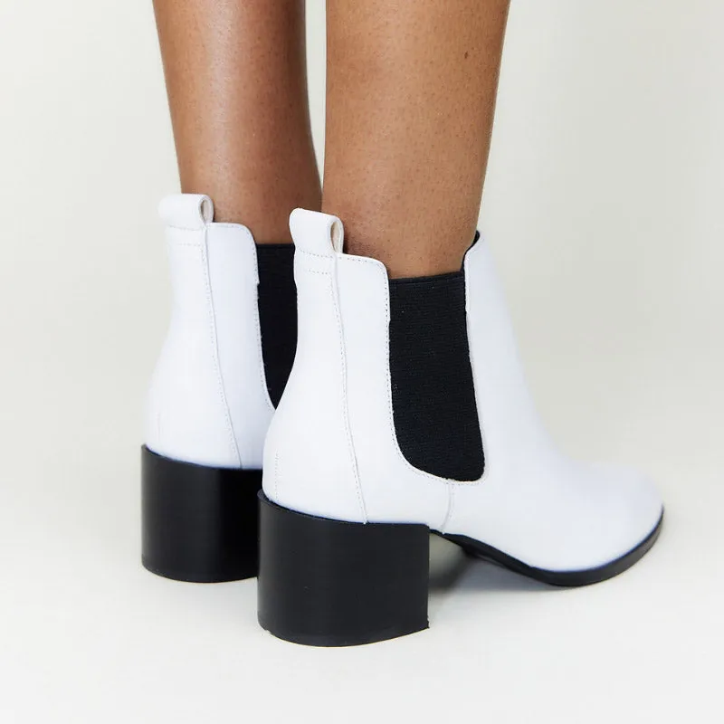 Melissa Chelsea Boot in White Leather