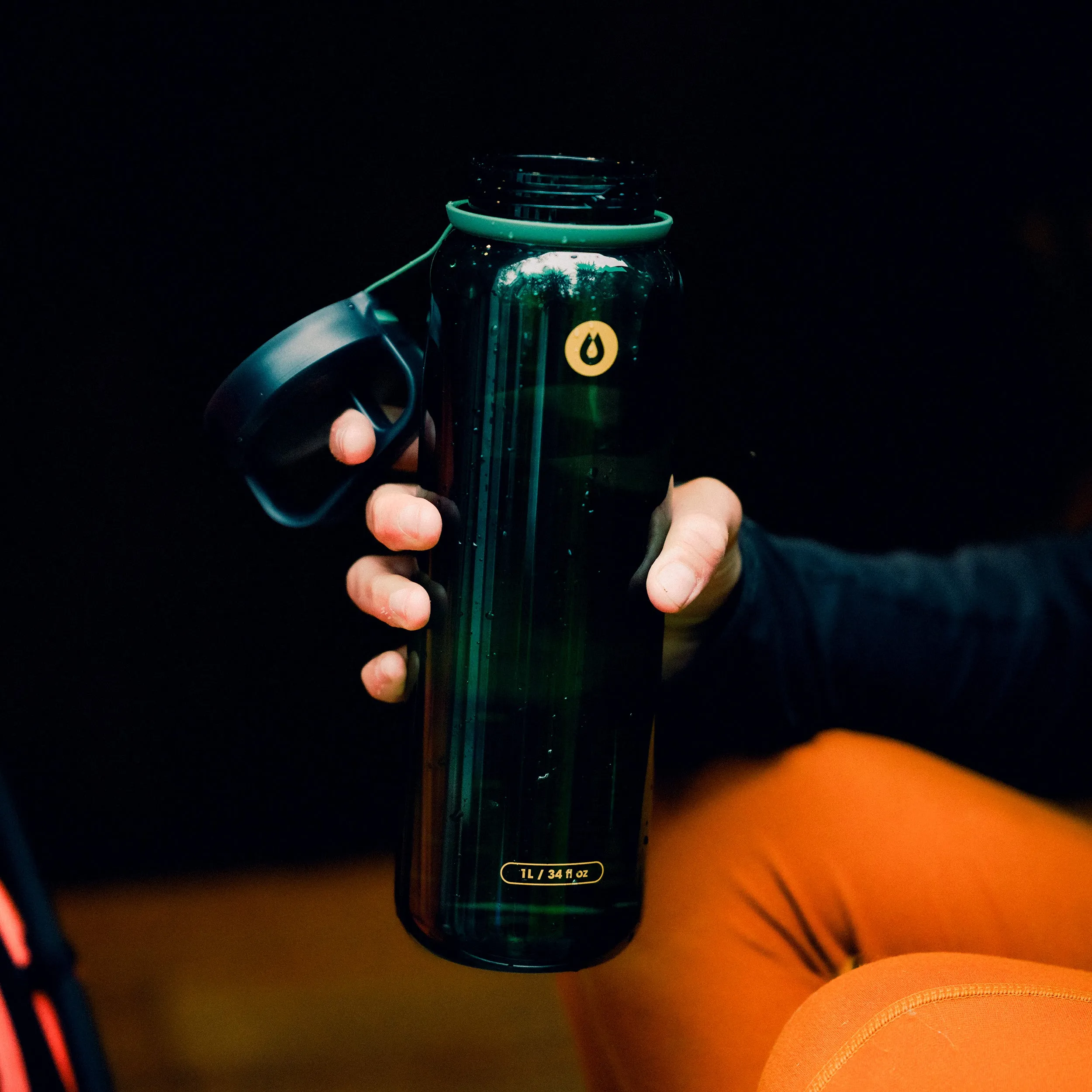 RECON™ Clip & Carry 750ml/25oz